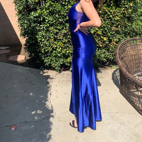 formal dress for sale! - Picture 2 of 3